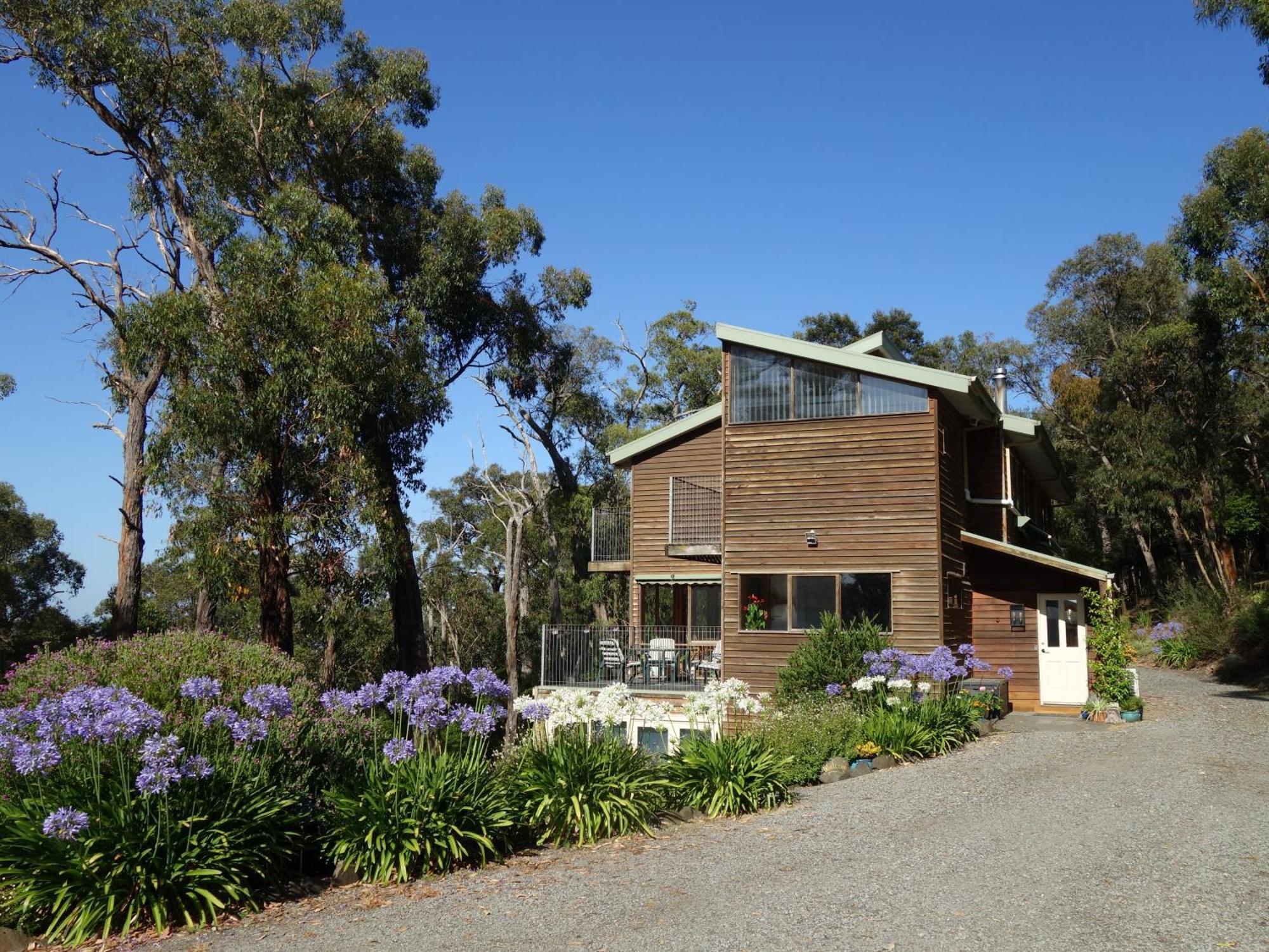 Kookaburra Retreat Apartment Pakenham Exterior photo